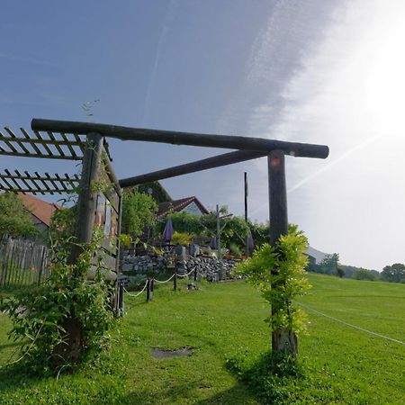 Cabane Dans Les Arbres / Swin-Golf De Cremin Buitenkant foto